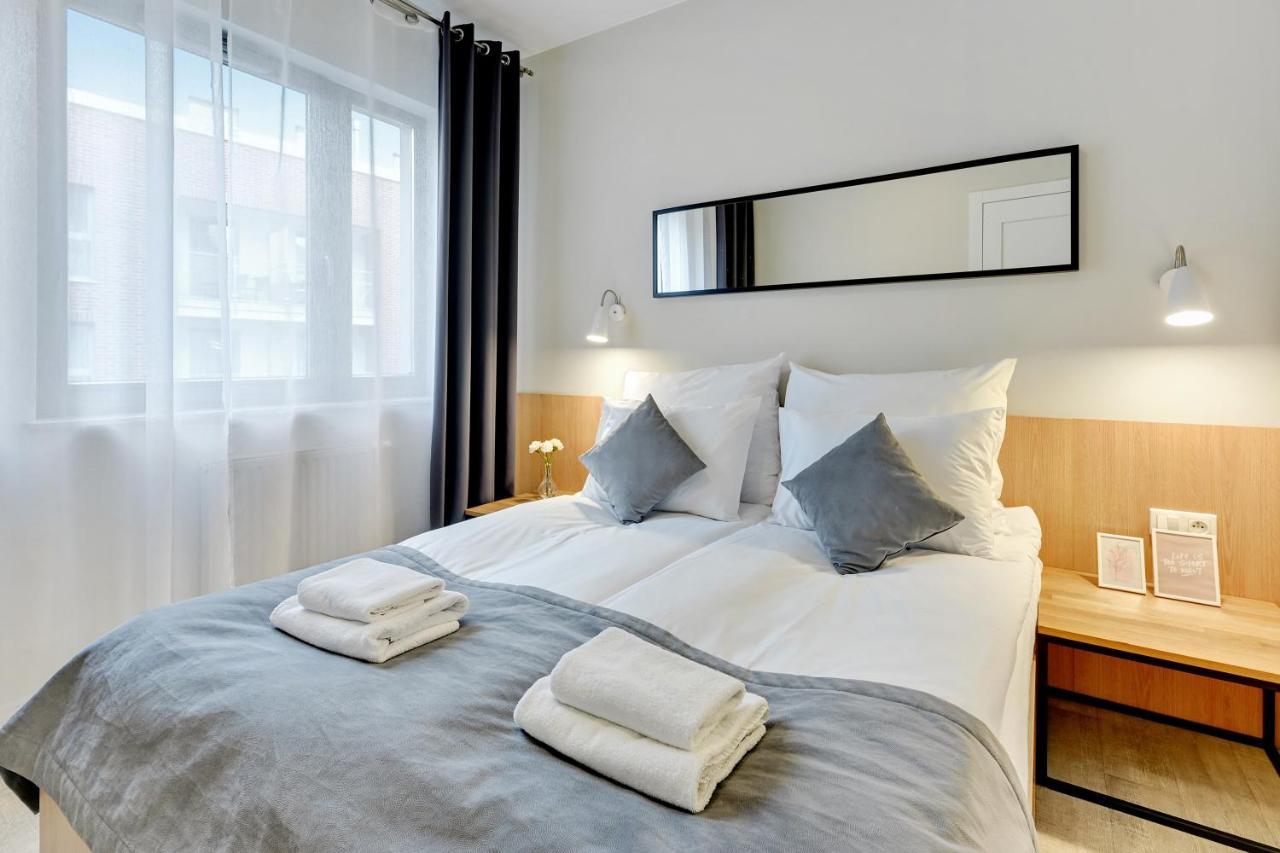Waterlane Riverside Spa, Pool & Gym By Downtown Apartments Gdańsk Exterior foto