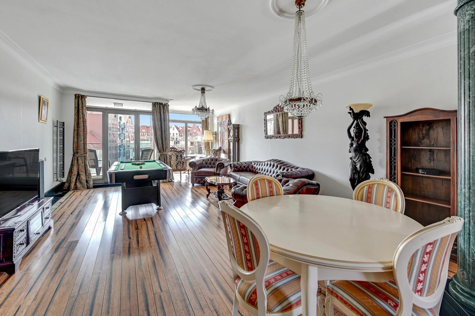 Waterlane Riverside Spa, Pool & Gym By Downtown Apartments Gdańsk Quarto foto